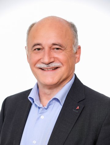 Dr. Gerhard Kobinger